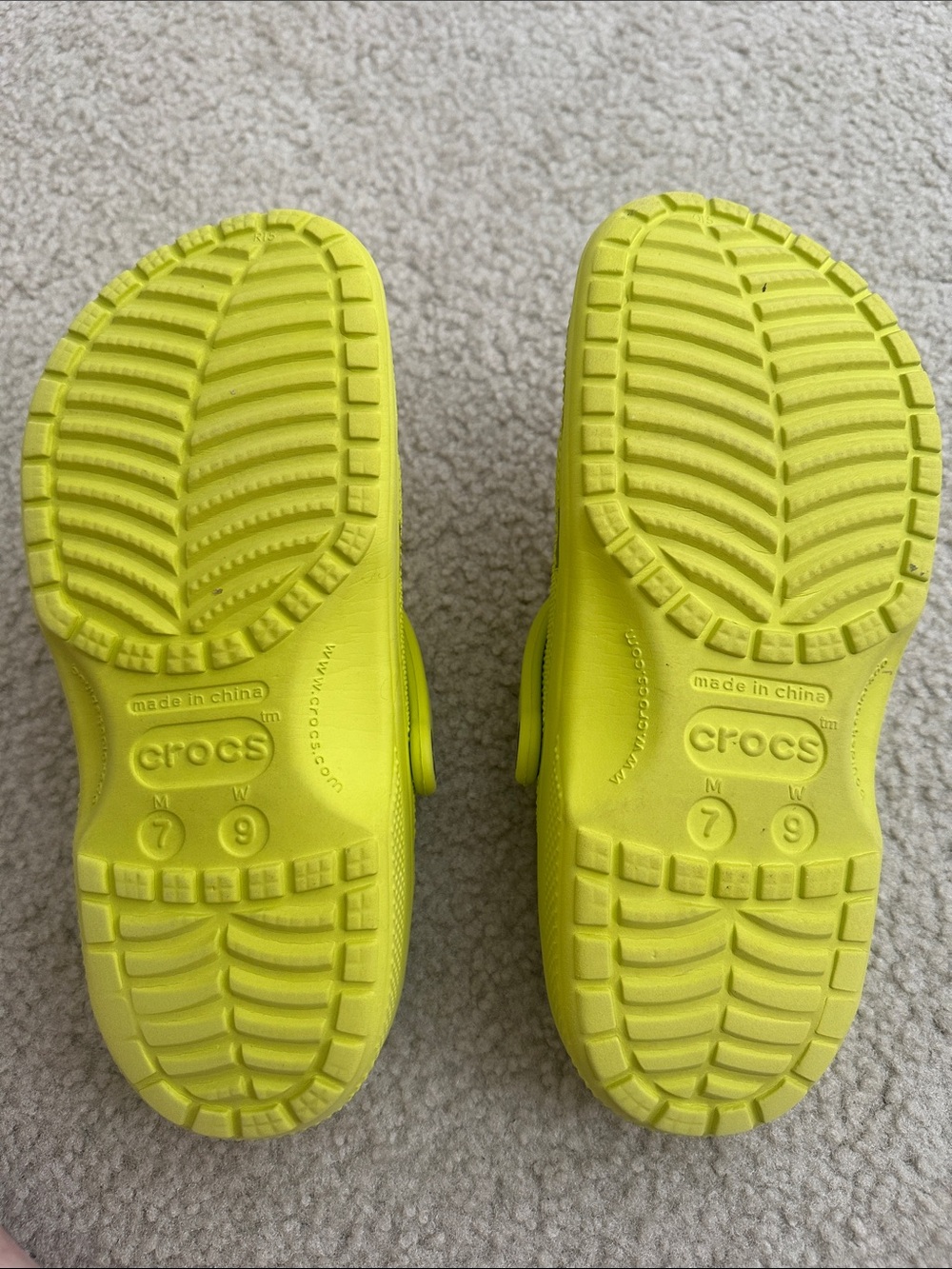 Kiwi Crocs - M7 W9 - Picture 5 of 5
